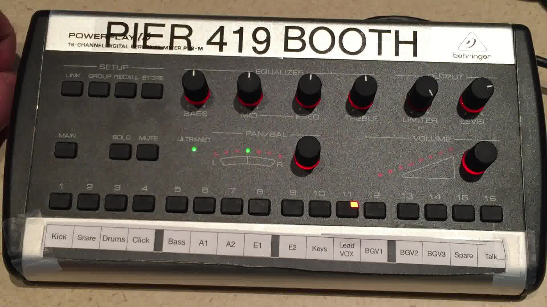 Behringer P16 Panning Incline